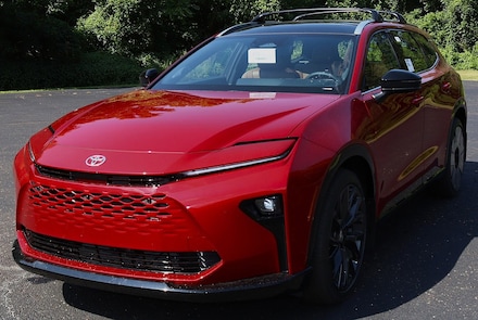 2025 Toyota Crown Signia Limited SUV