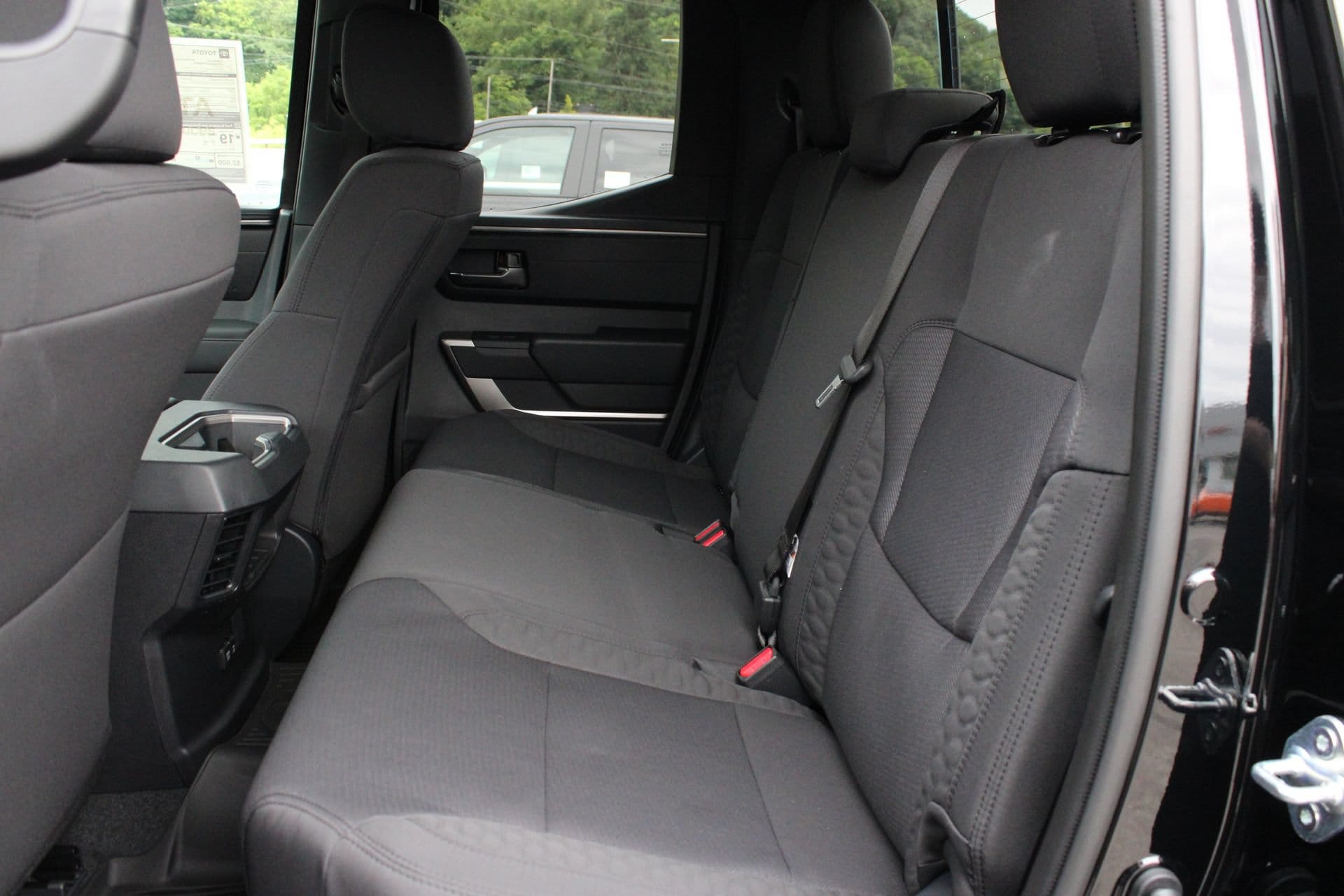 2026 Toyota Tundra SR5 - Photo 20