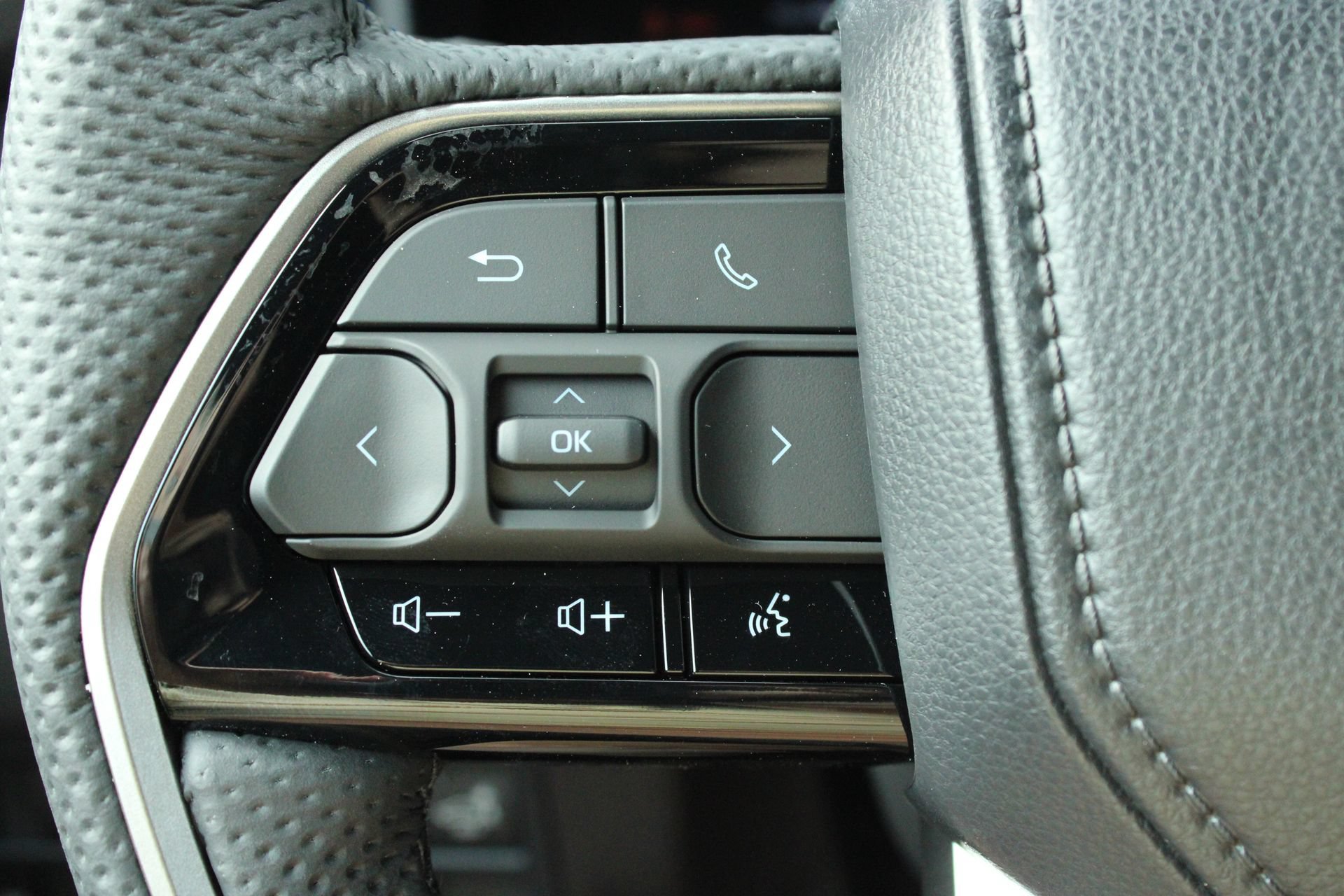 2026 Toyota Tundra Platinum - Photo 37