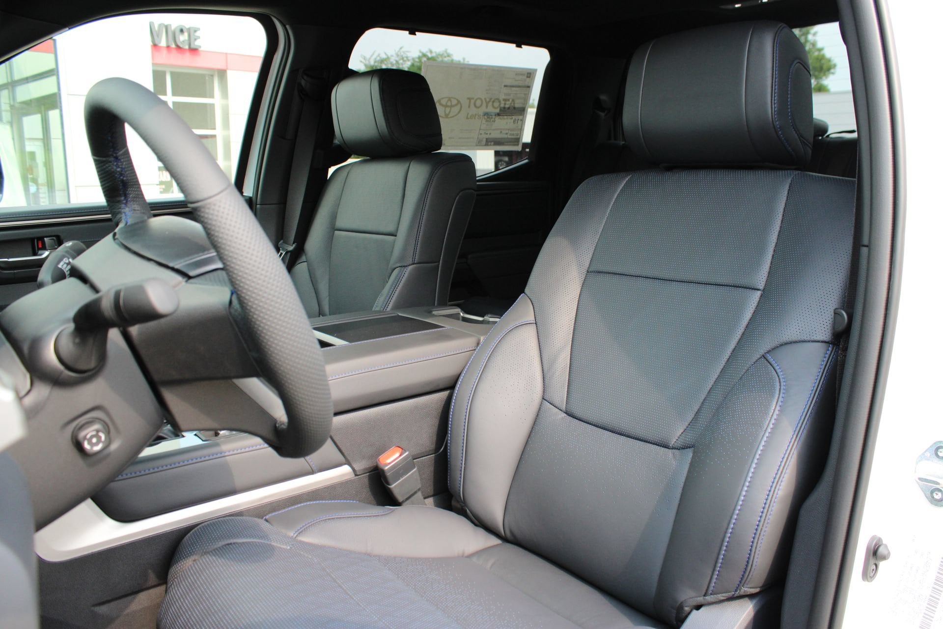 2026 Toyota Tundra Platinum - Photo 19