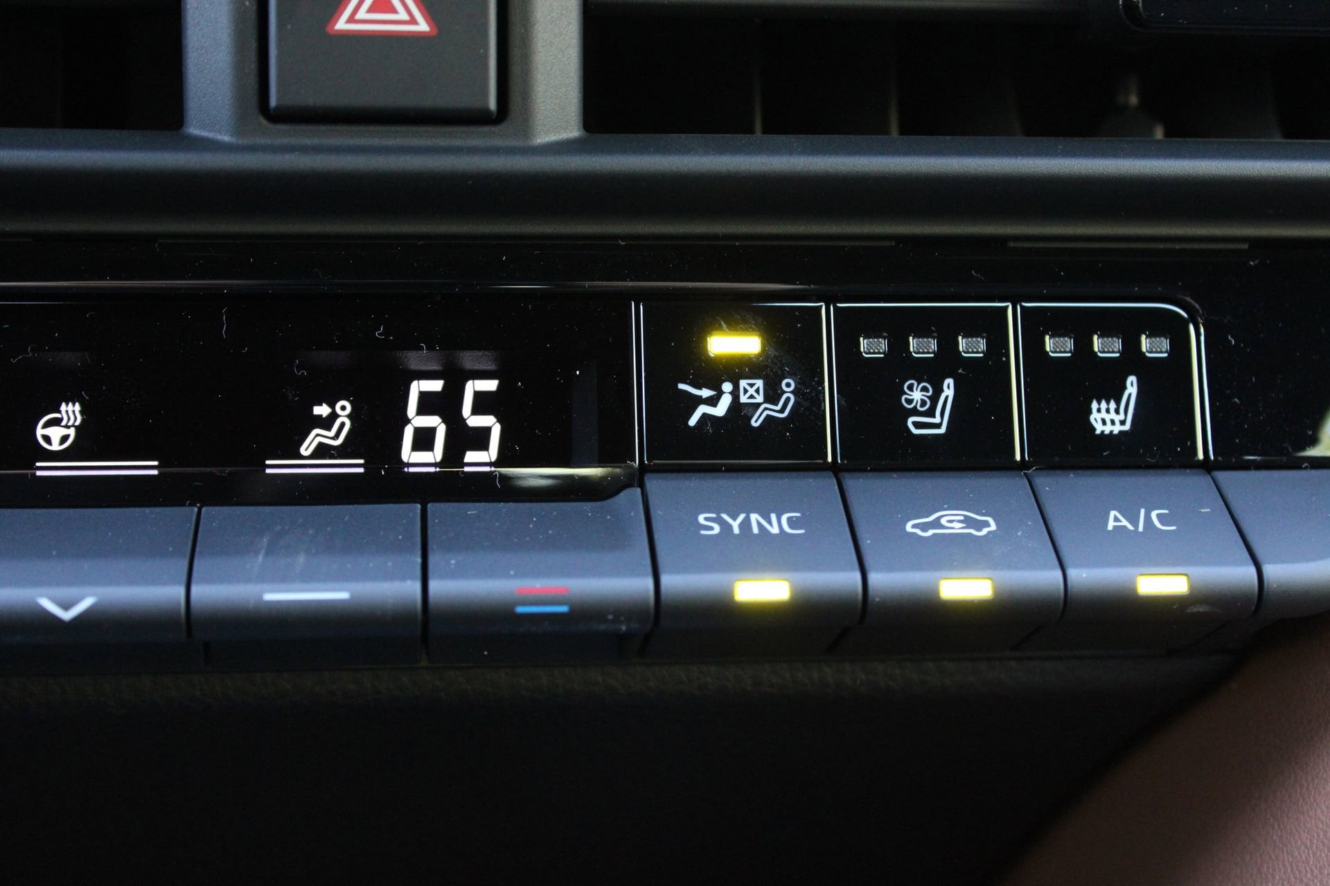 2026 Toyota Crown Limited - Photo 43