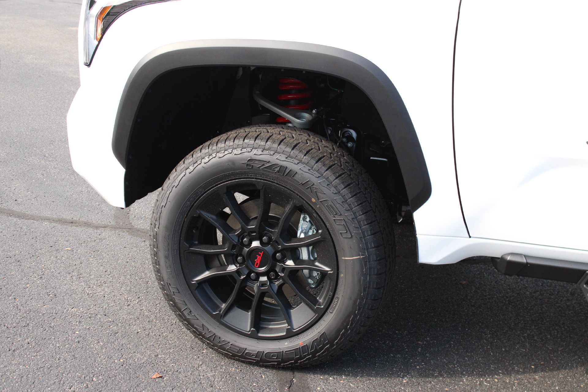 2026 Toyota Tundra SR5 - Photo 11