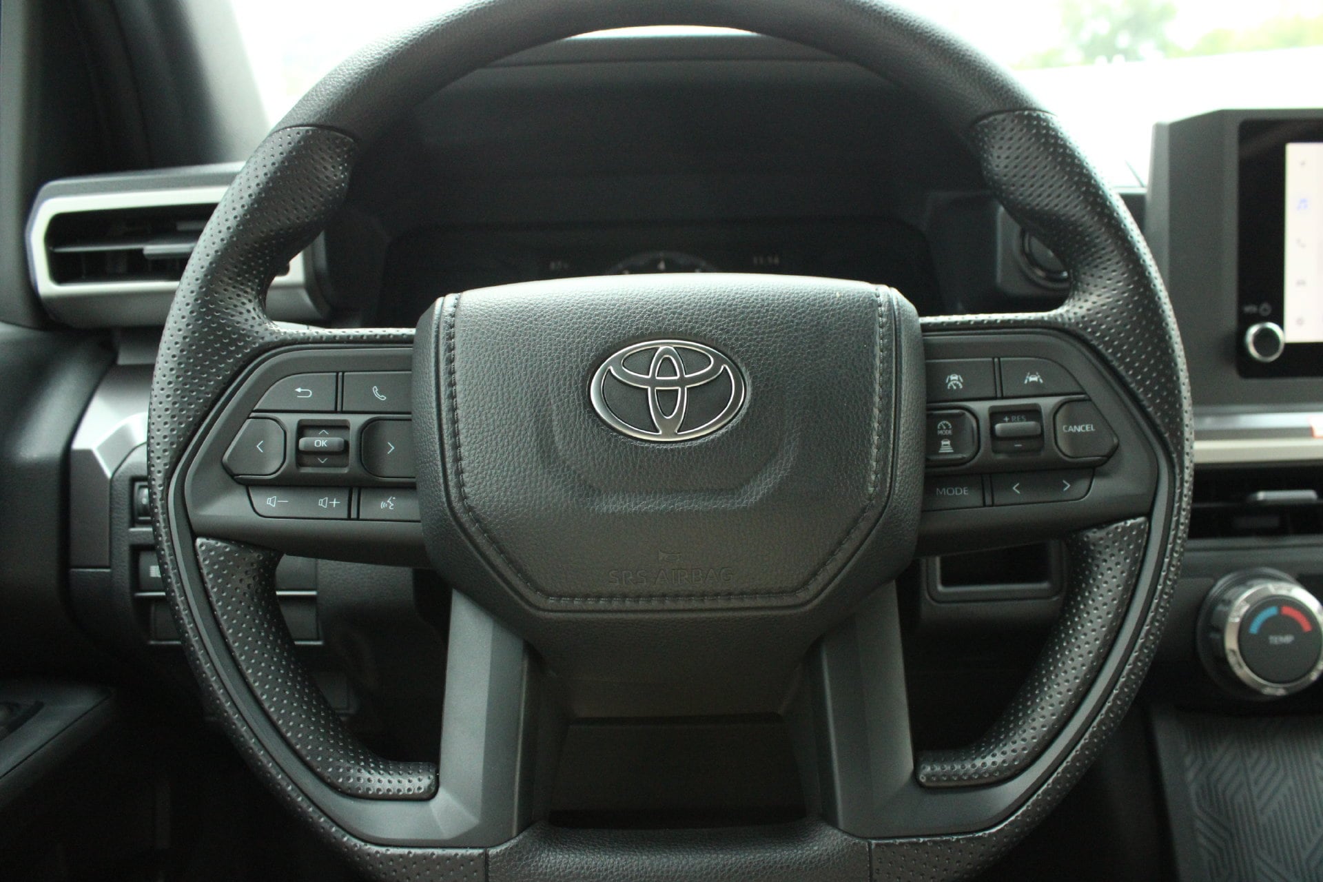2026 Toyota Tacoma SR5 - Photo 29