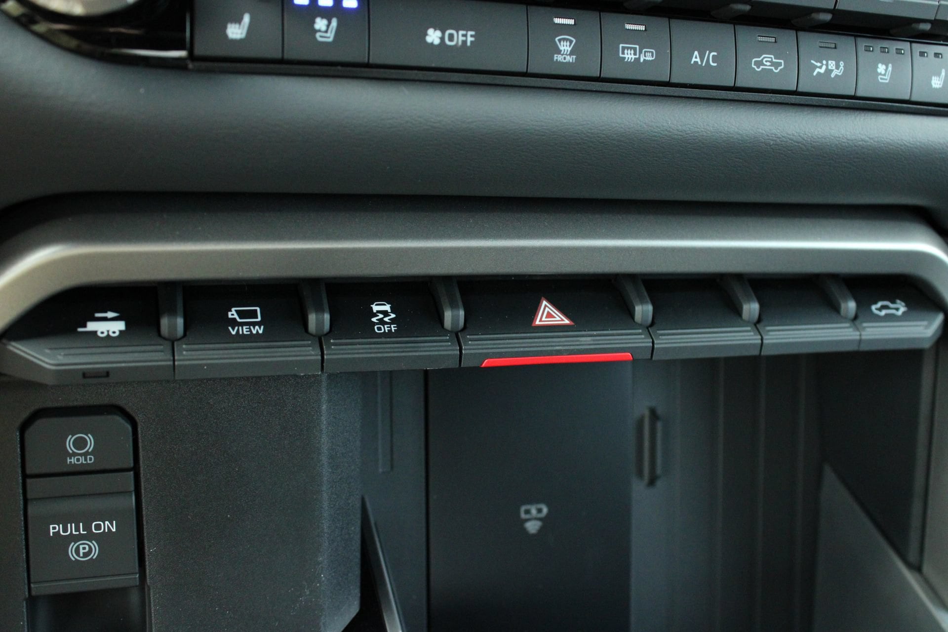 2026 Toyota Tundra Platinum - Photo 48