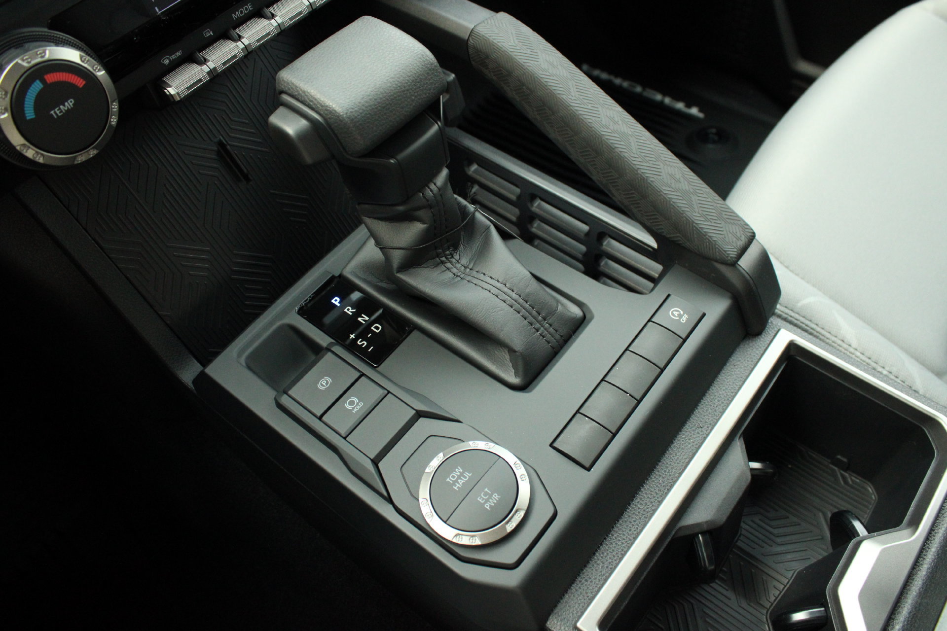 2026 Toyota Tacoma SR5 - Photo 43