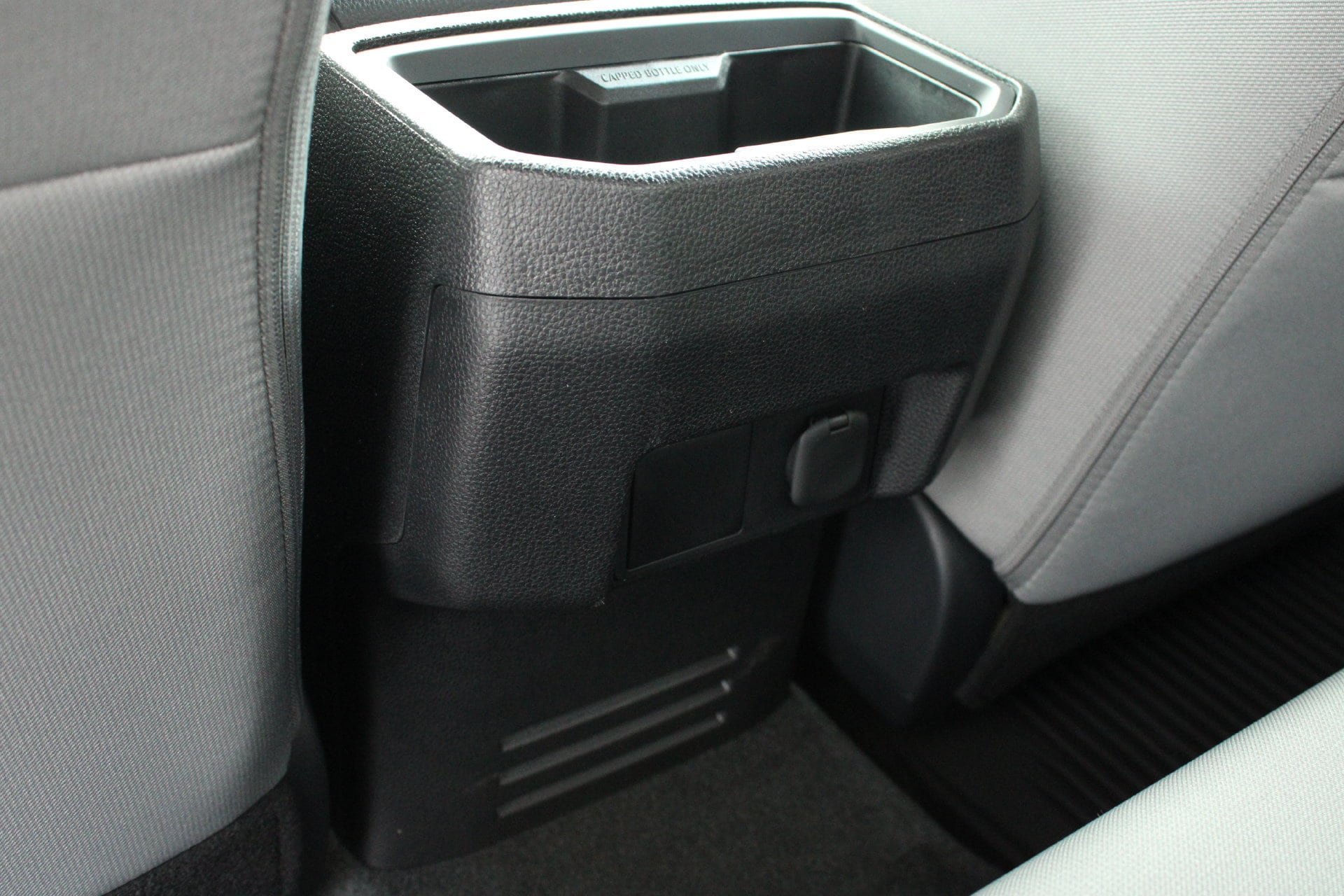 2026 Toyota Tacoma SR5 - Photo 21
