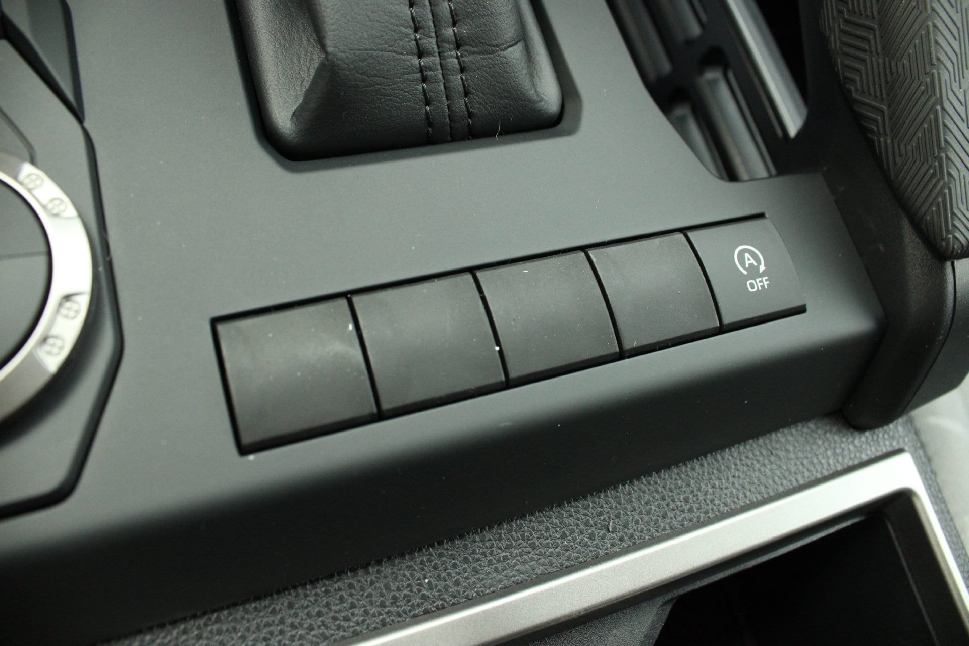 2026 Toyota Tacoma SR5 - Photo 45