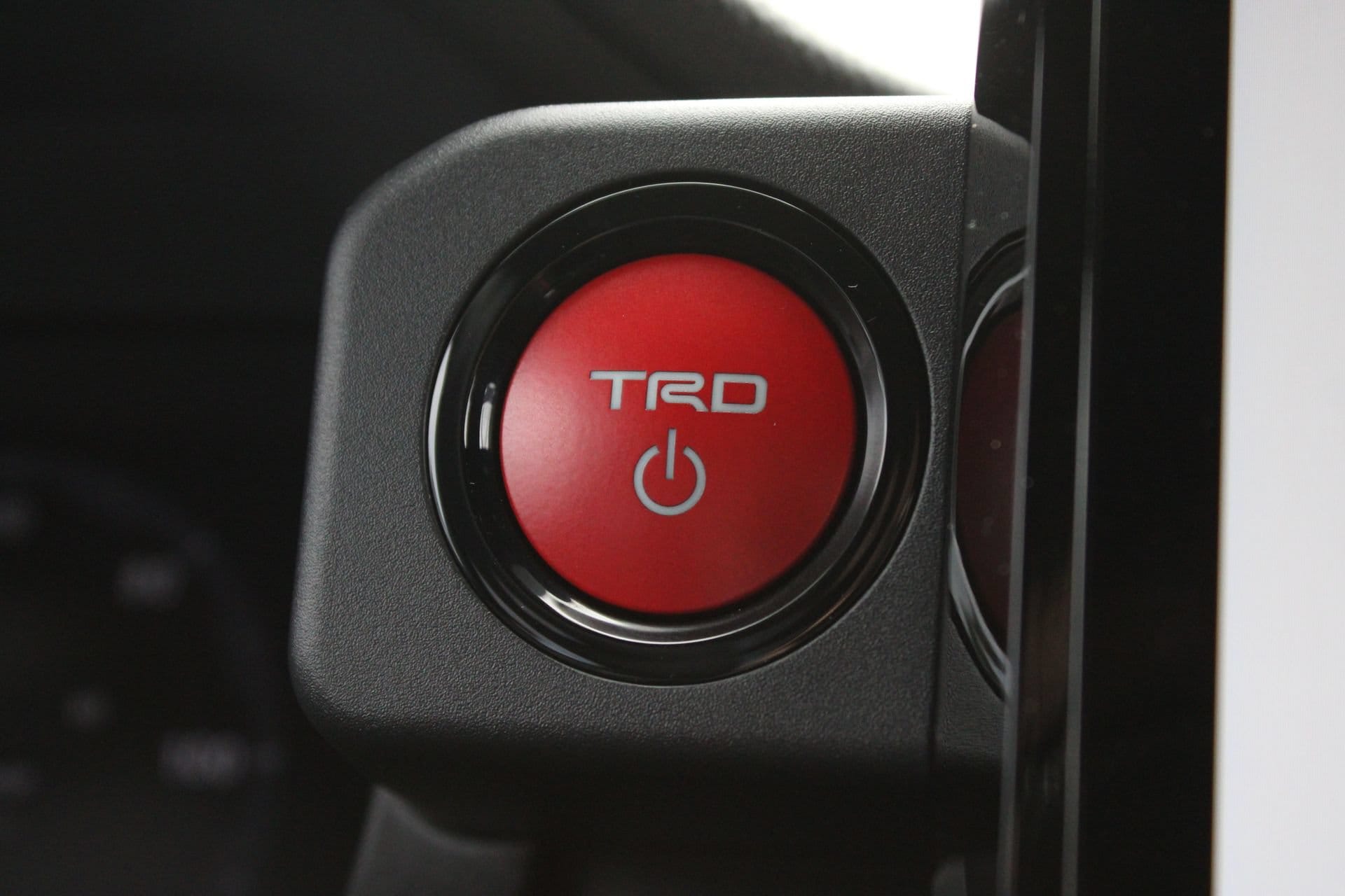 2026 Toyota 4Runner TRD Pro - Photo 38