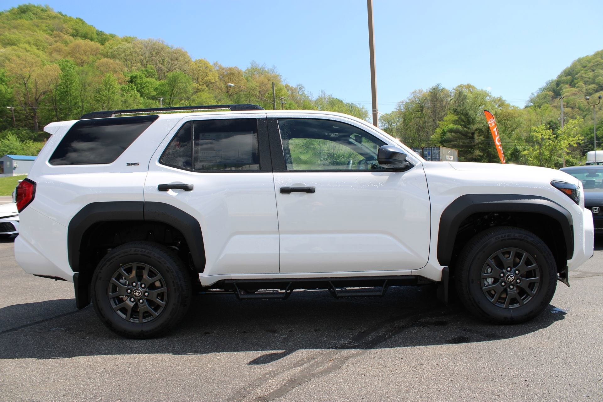 2026 Toyota 4Runner SR5 - Photo 6