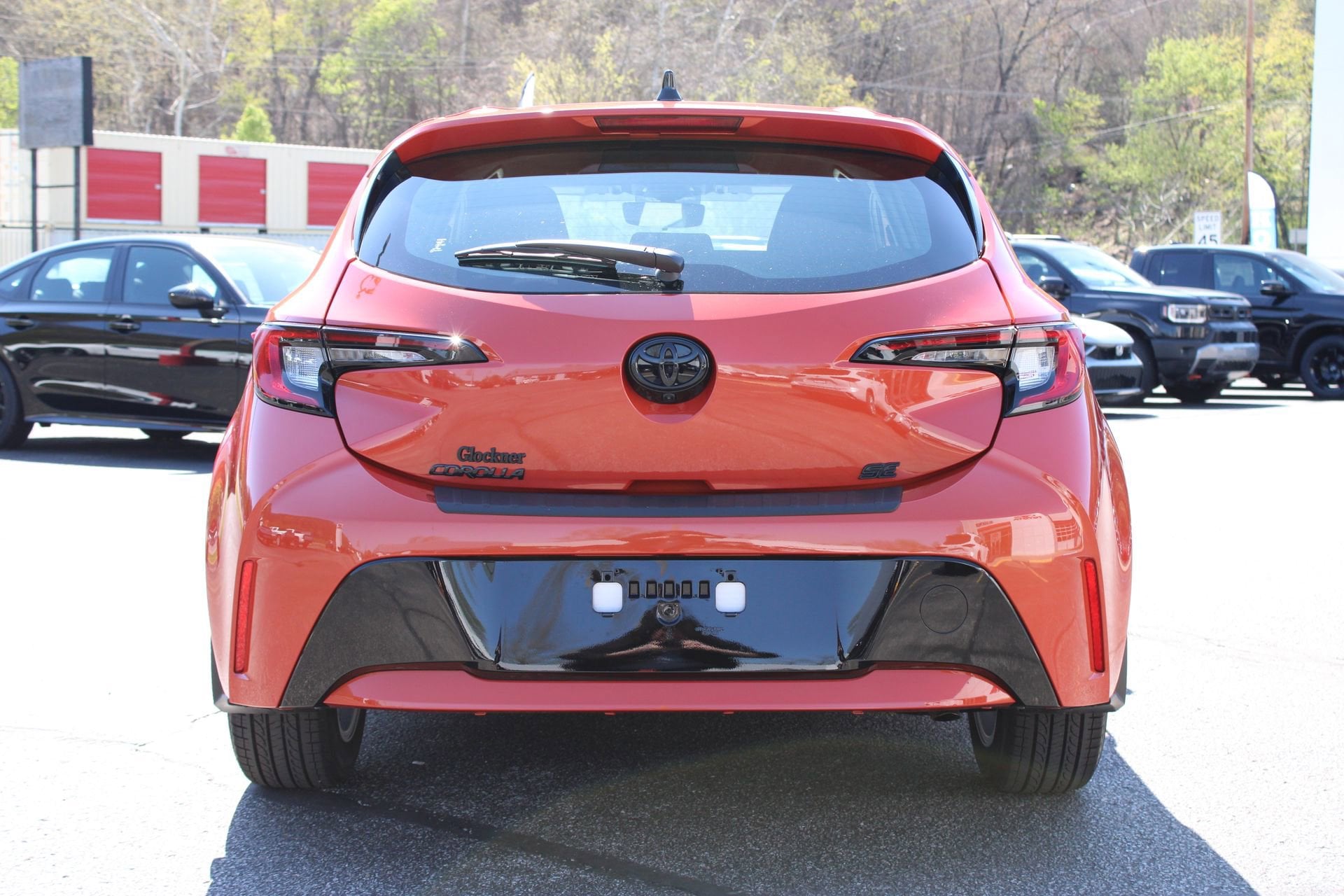2026 Toyota Corolla Hatchback SE - Photo 8