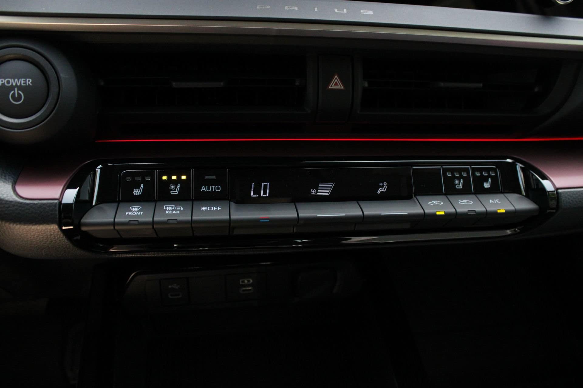 2026 Toyota Prius Plug-in Hybrid XSE Premium - Photo 41