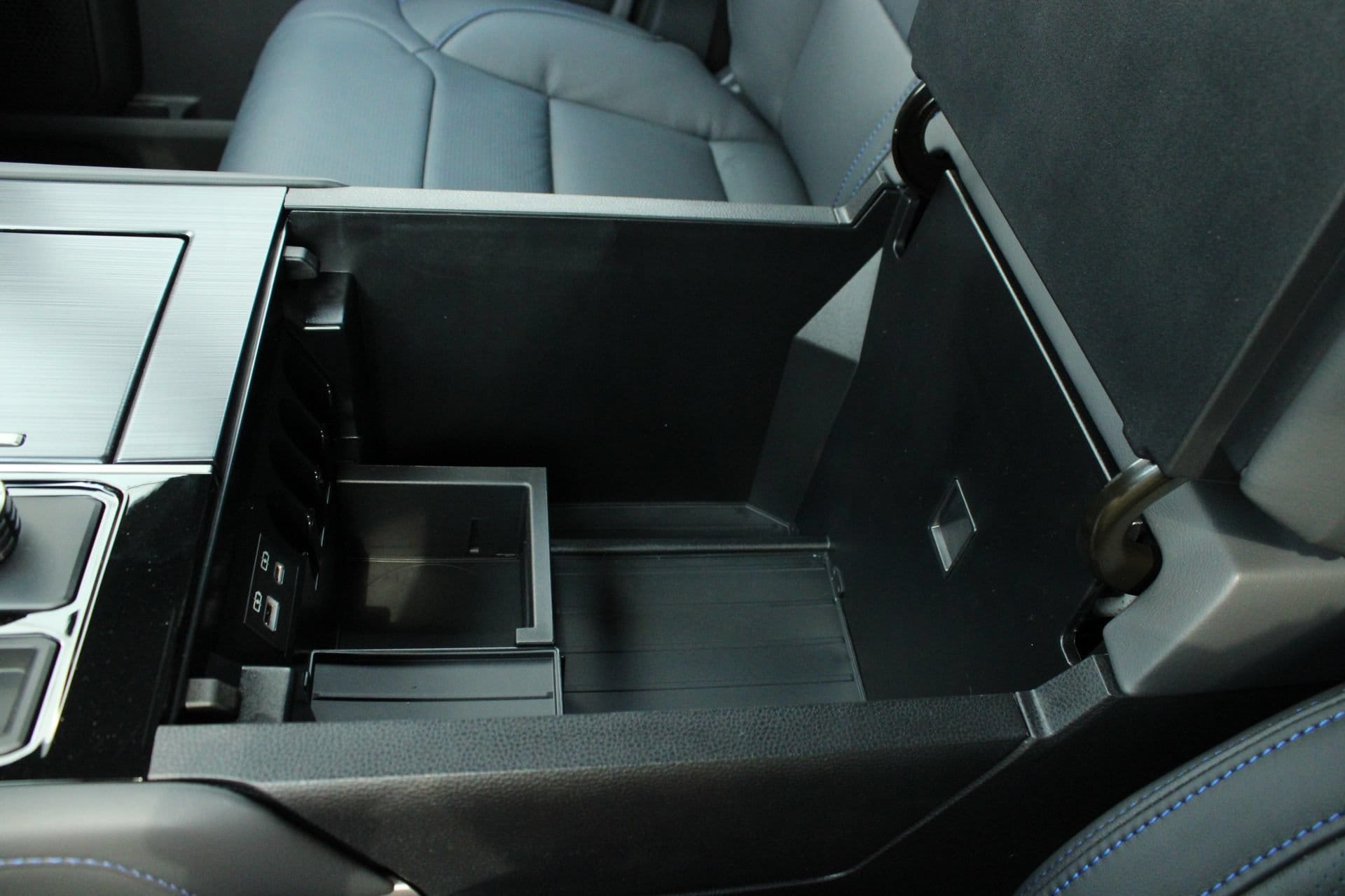 2026 Toyota Tundra Platinum - Photo 57