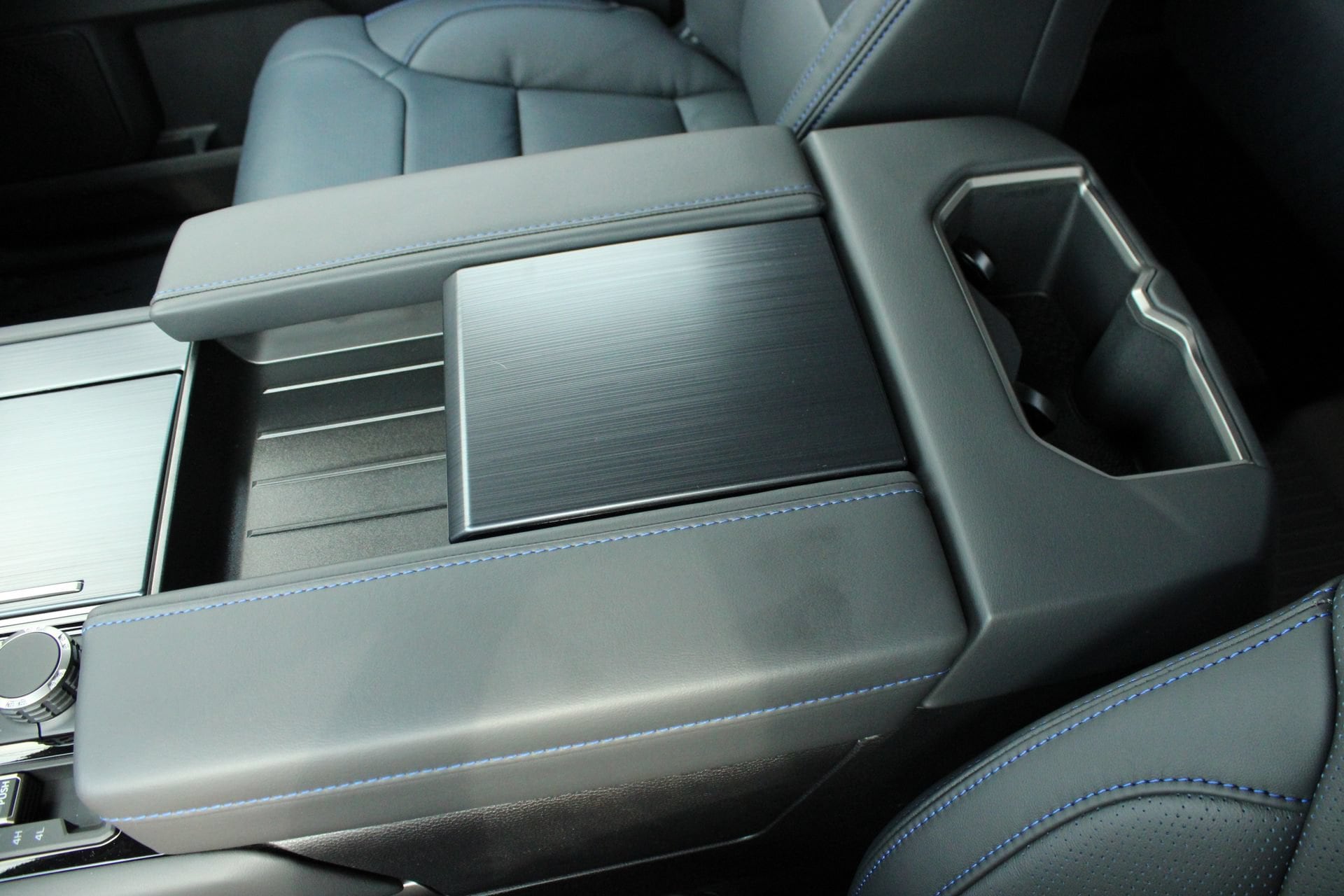 2026 Toyota Tundra Platinum - Photo 55