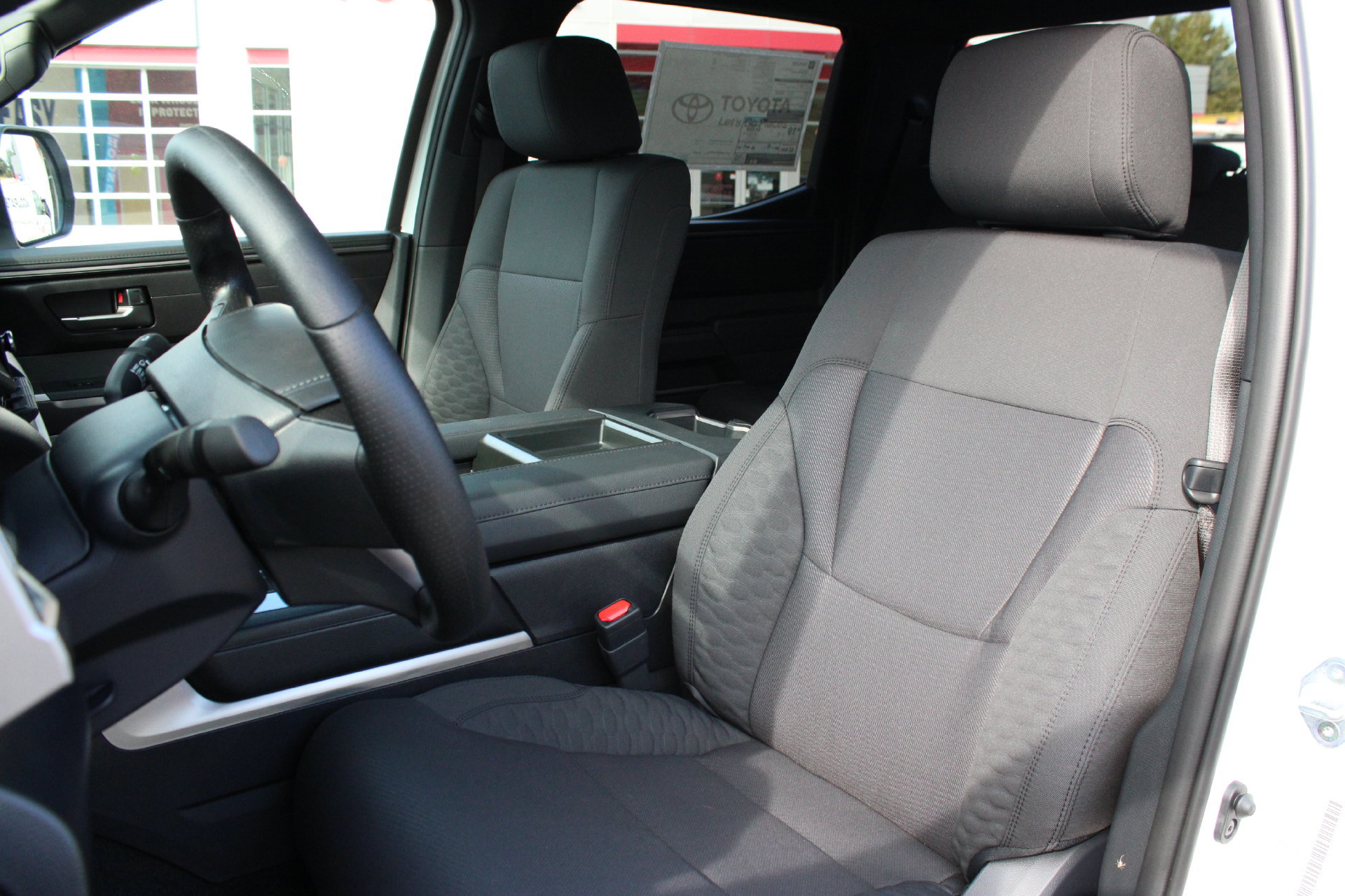 2026 Toyota Tundra SR5 - Photo 14