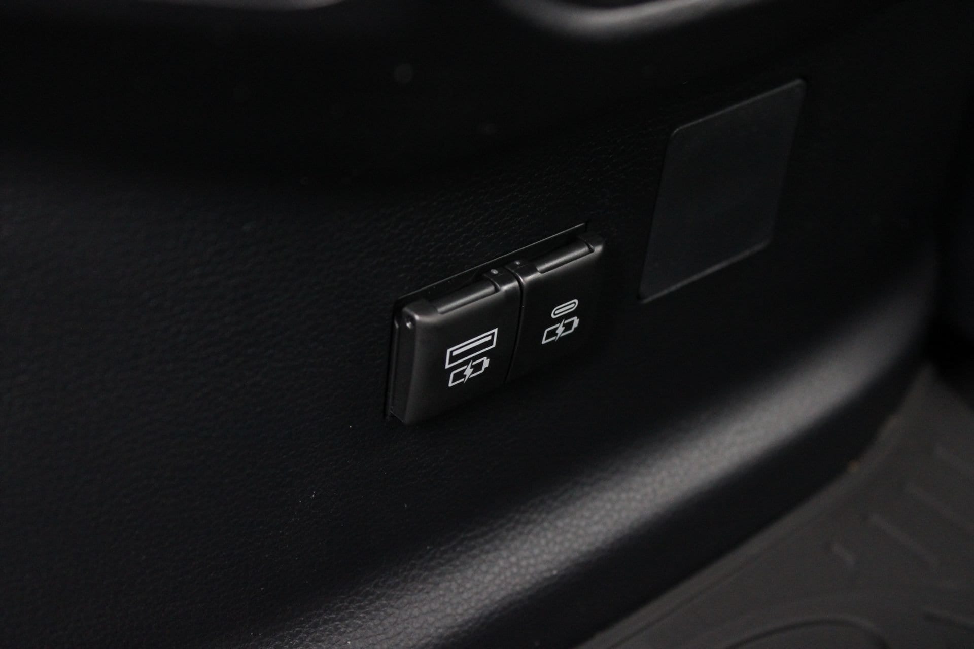 2026 Toyota Tundra SR5 - Photo 23