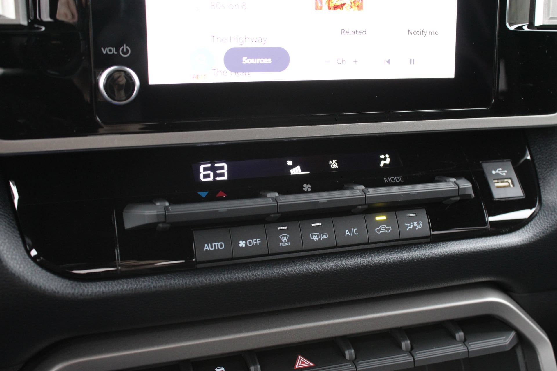 2026 Toyota Tundra SR5 - Photo 39