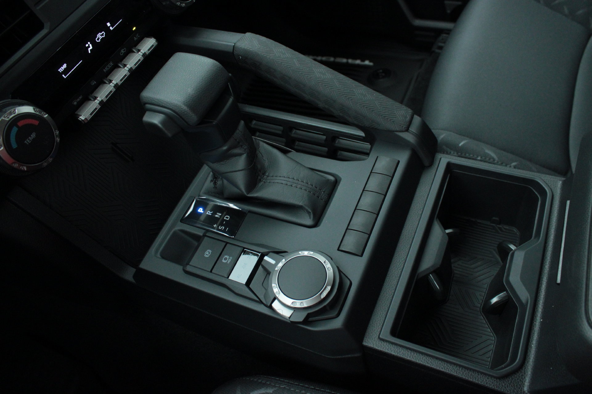 2026 Toyota Tacoma SR - Photo 47