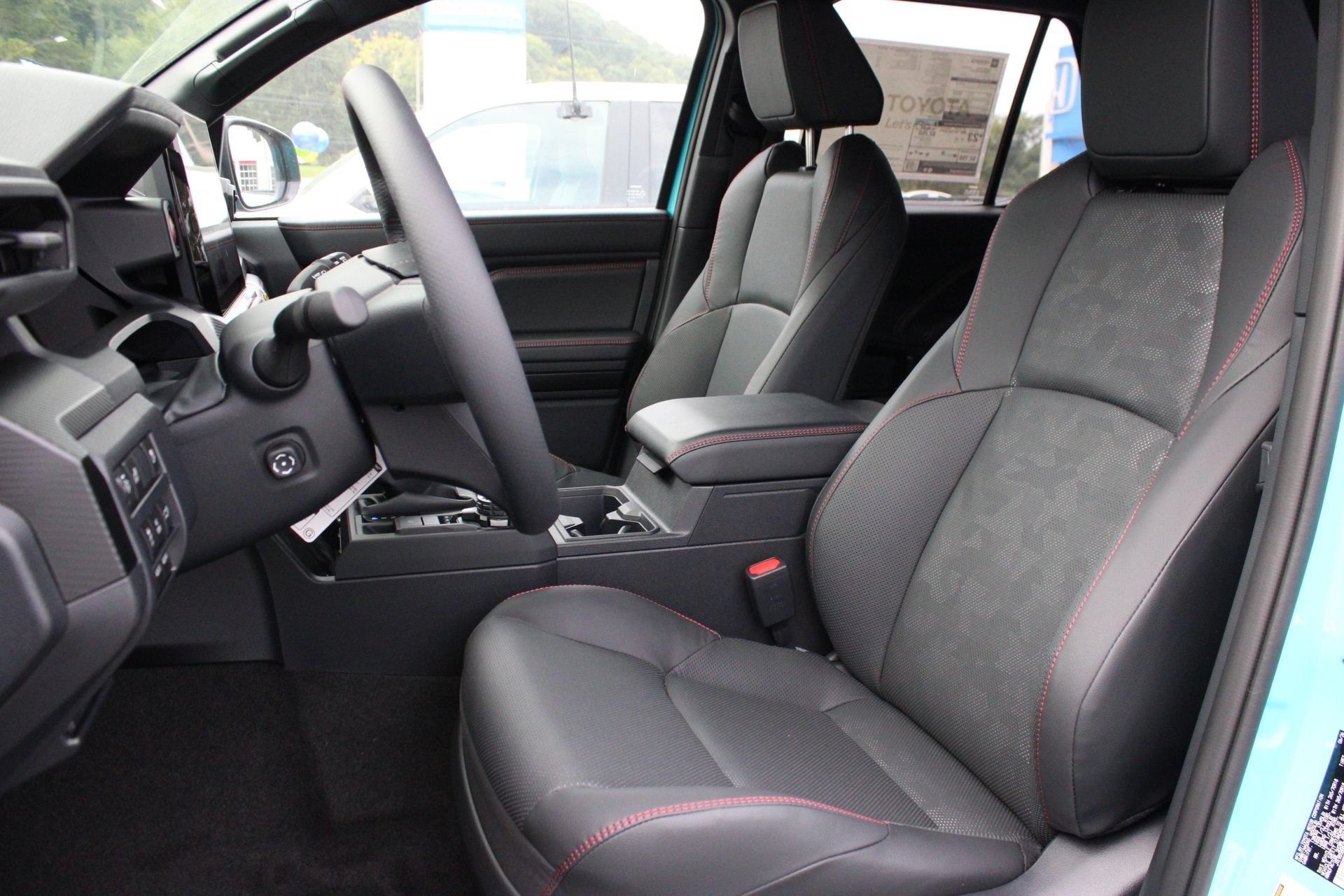 2026 Toyota 4Runner TRD Pro - Photo 17