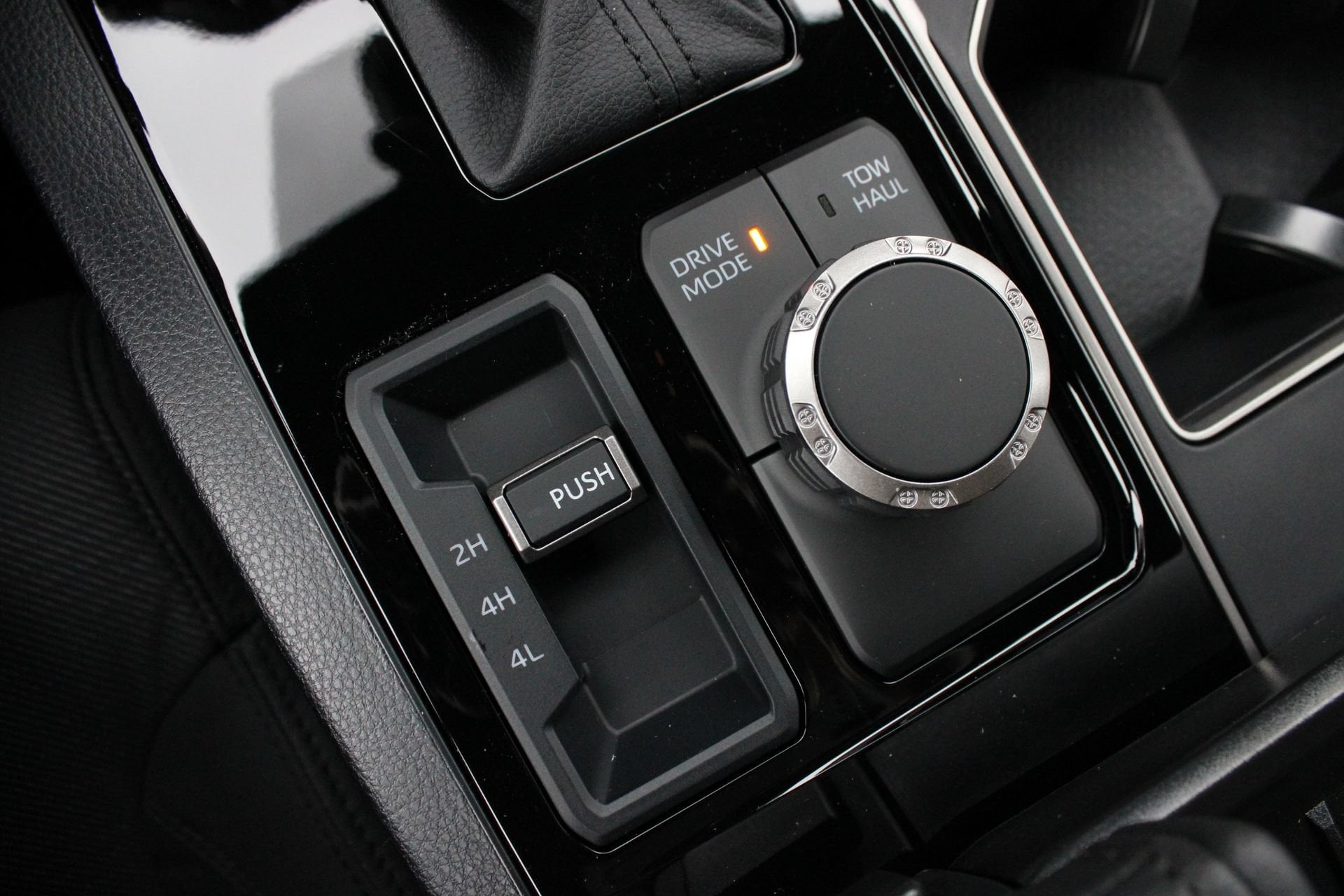 2026 Toyota Tundra SR5 - Photo 44