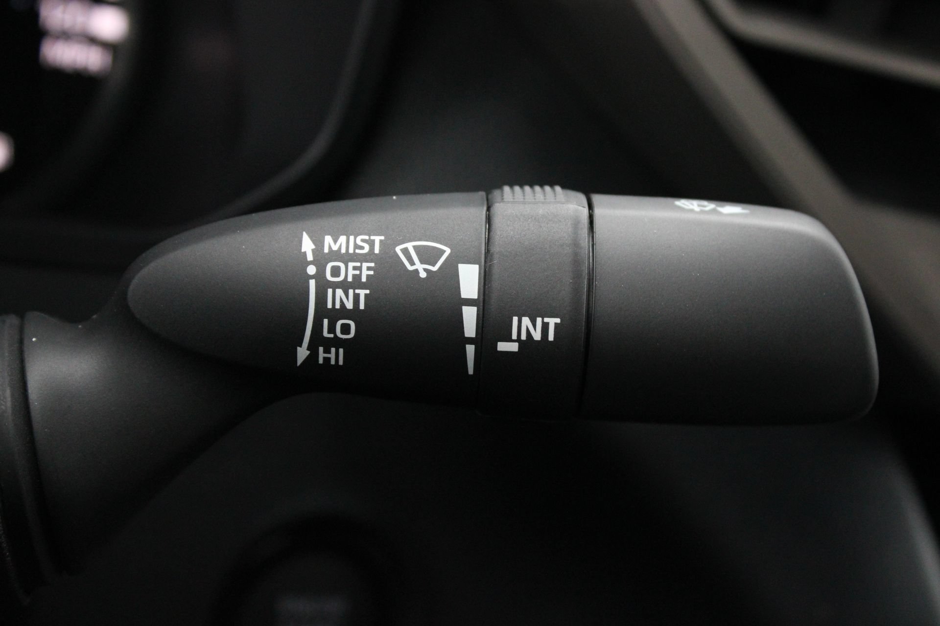 2026 Toyota Tundra SR5 - Photo 32