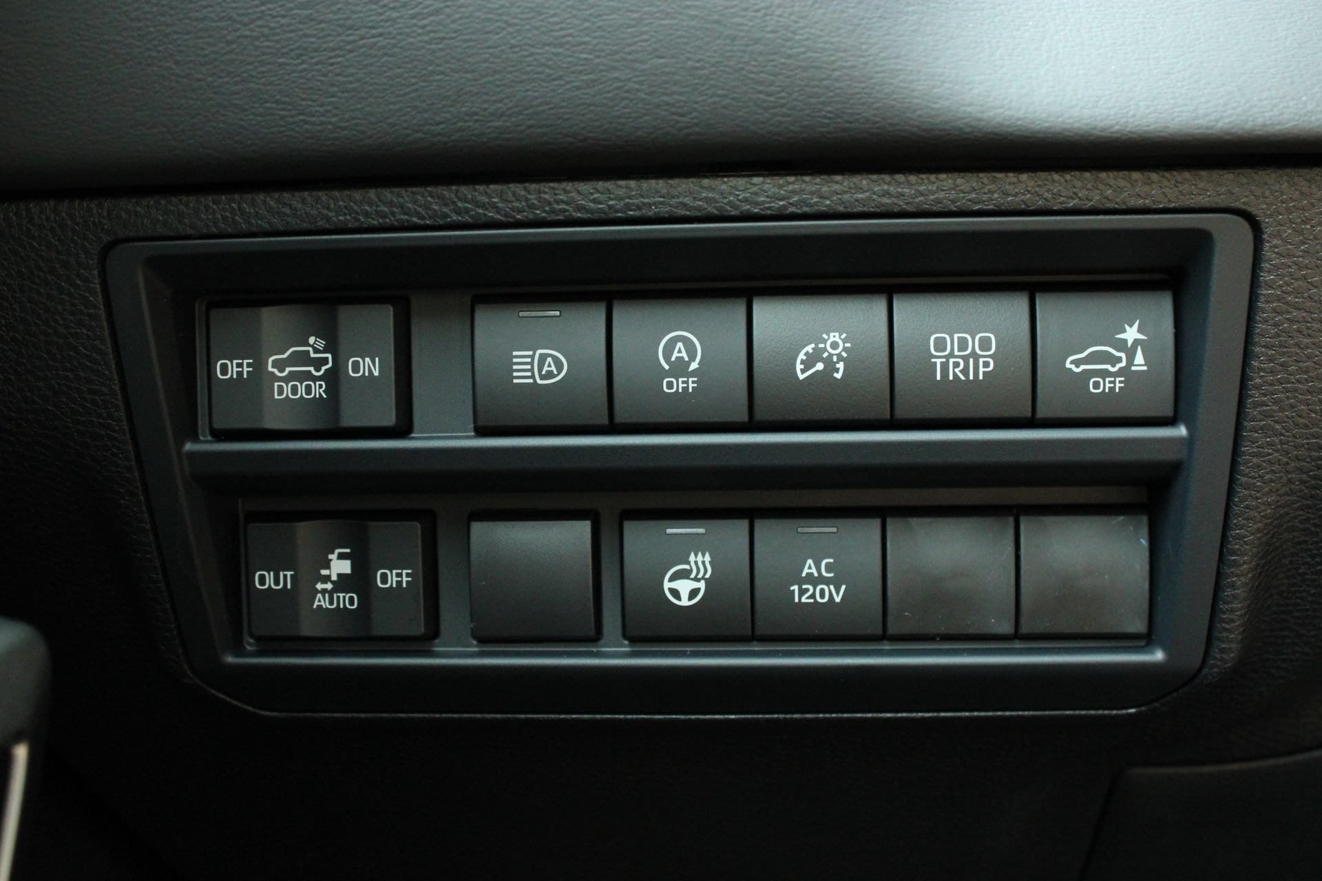 2026 Toyota Tundra Platinum - Photo 33