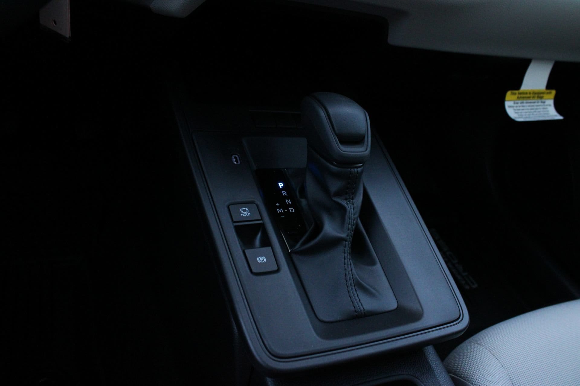 2026 Toyota Corolla Cross L - Photo 36