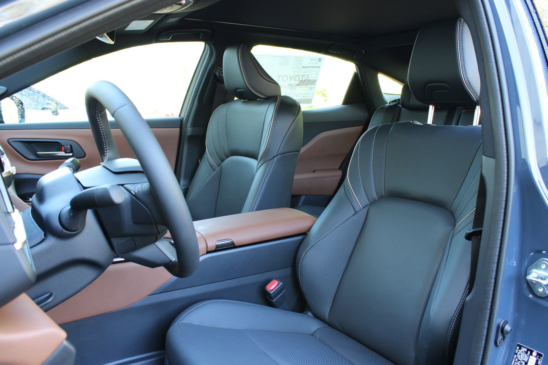 2026 Toyota Crown Limited - Photo 16