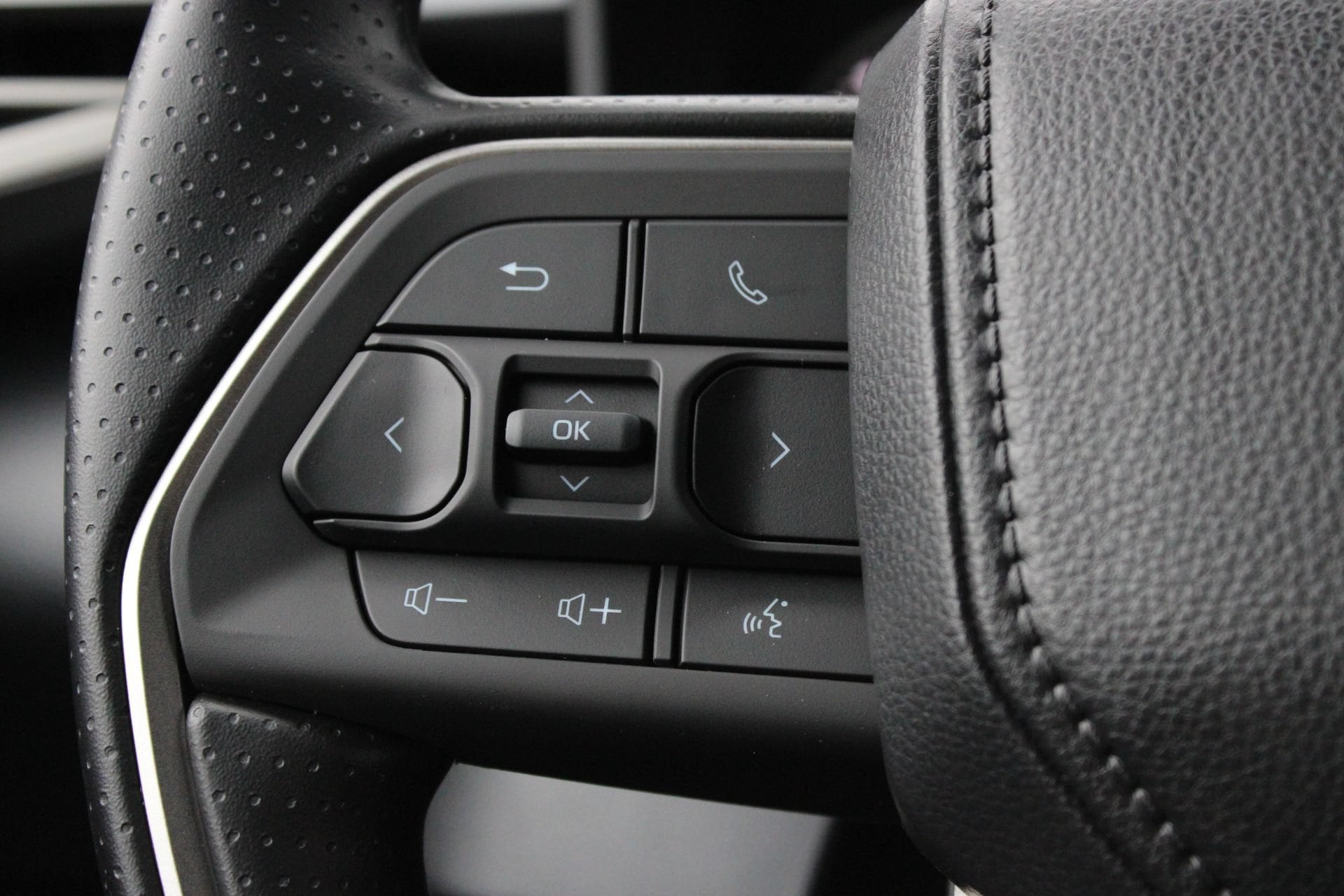 2026 Toyota Tundra SR5 - Photo 29