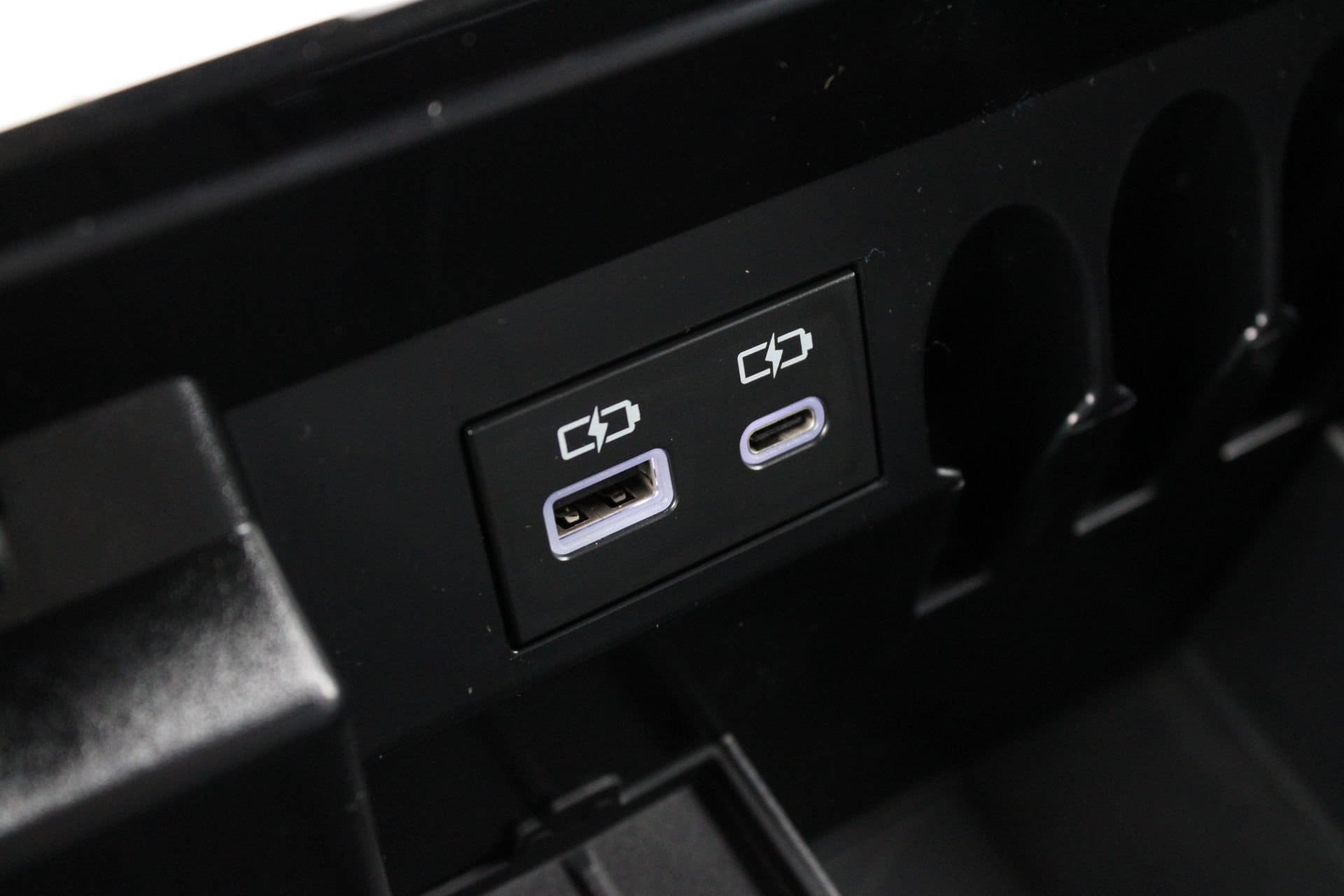 2026 Toyota Tundra SR5 - Photo 49