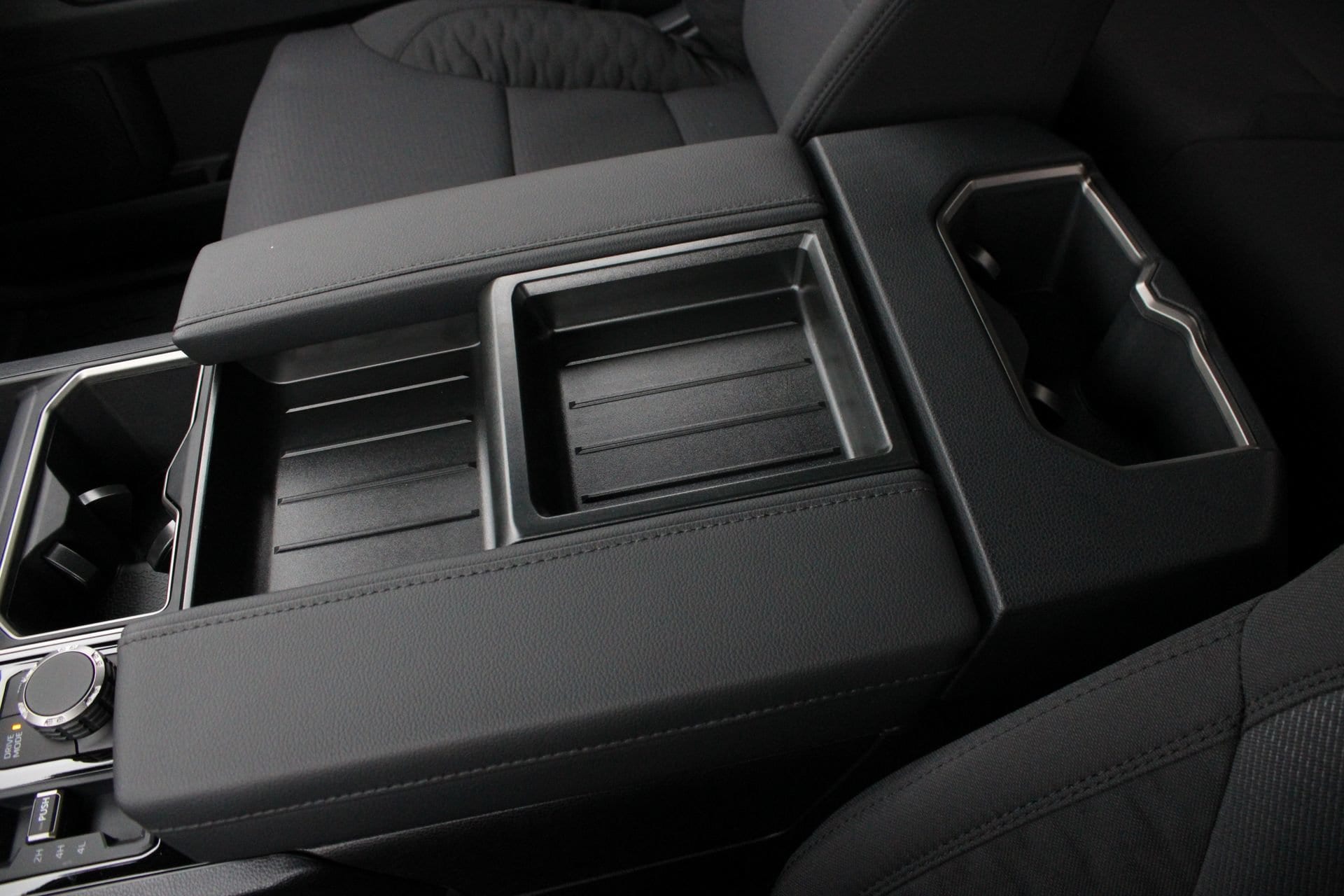 2026 Toyota Tundra SR5 - Photo 46