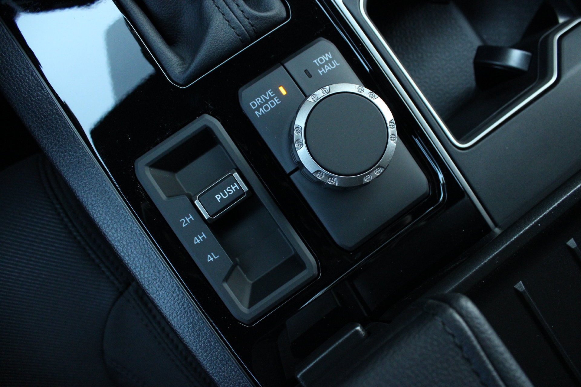 2026 Toyota Tundra SR5 - Photo 40