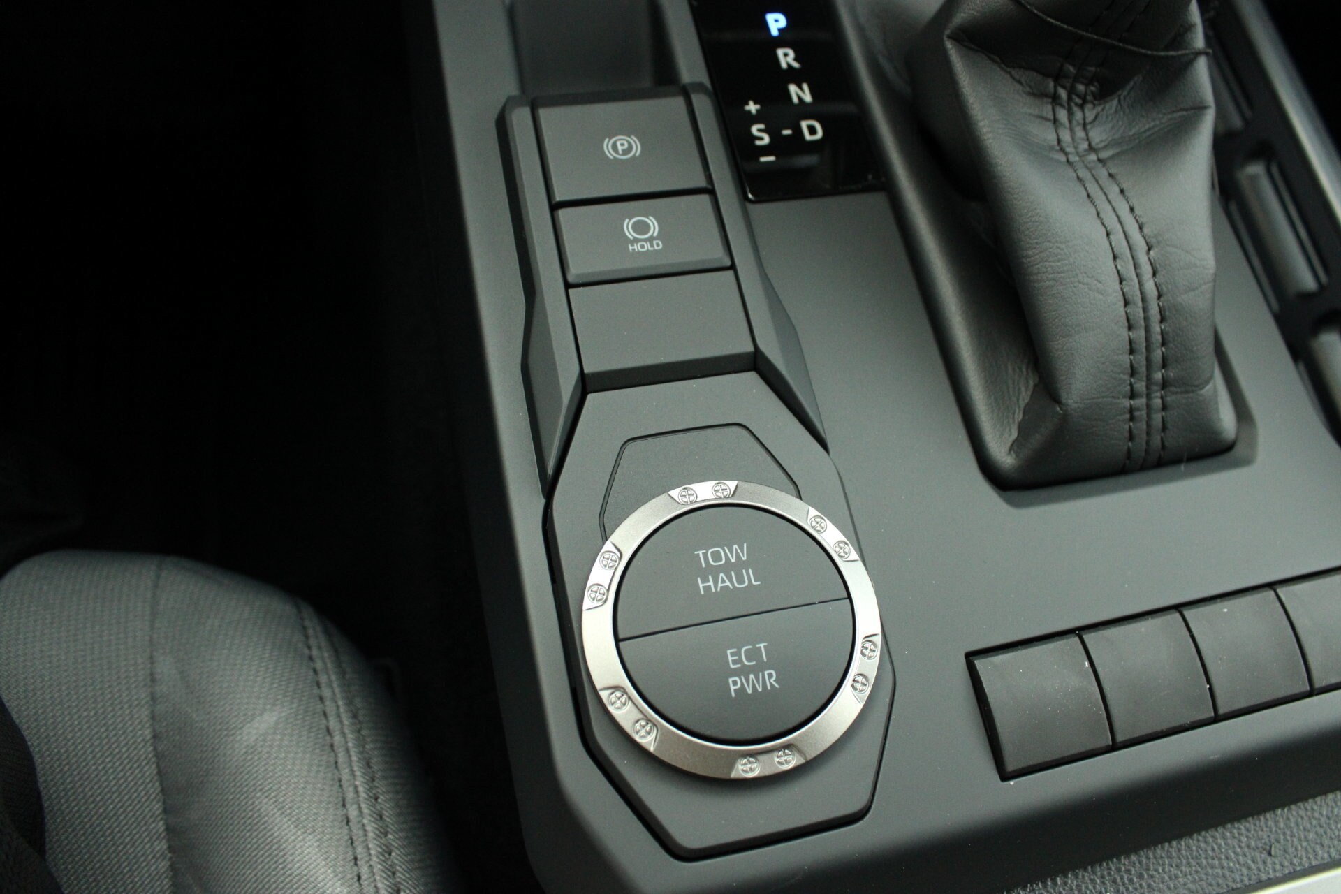 2026 Toyota Tacoma SR5 - Photo 44
