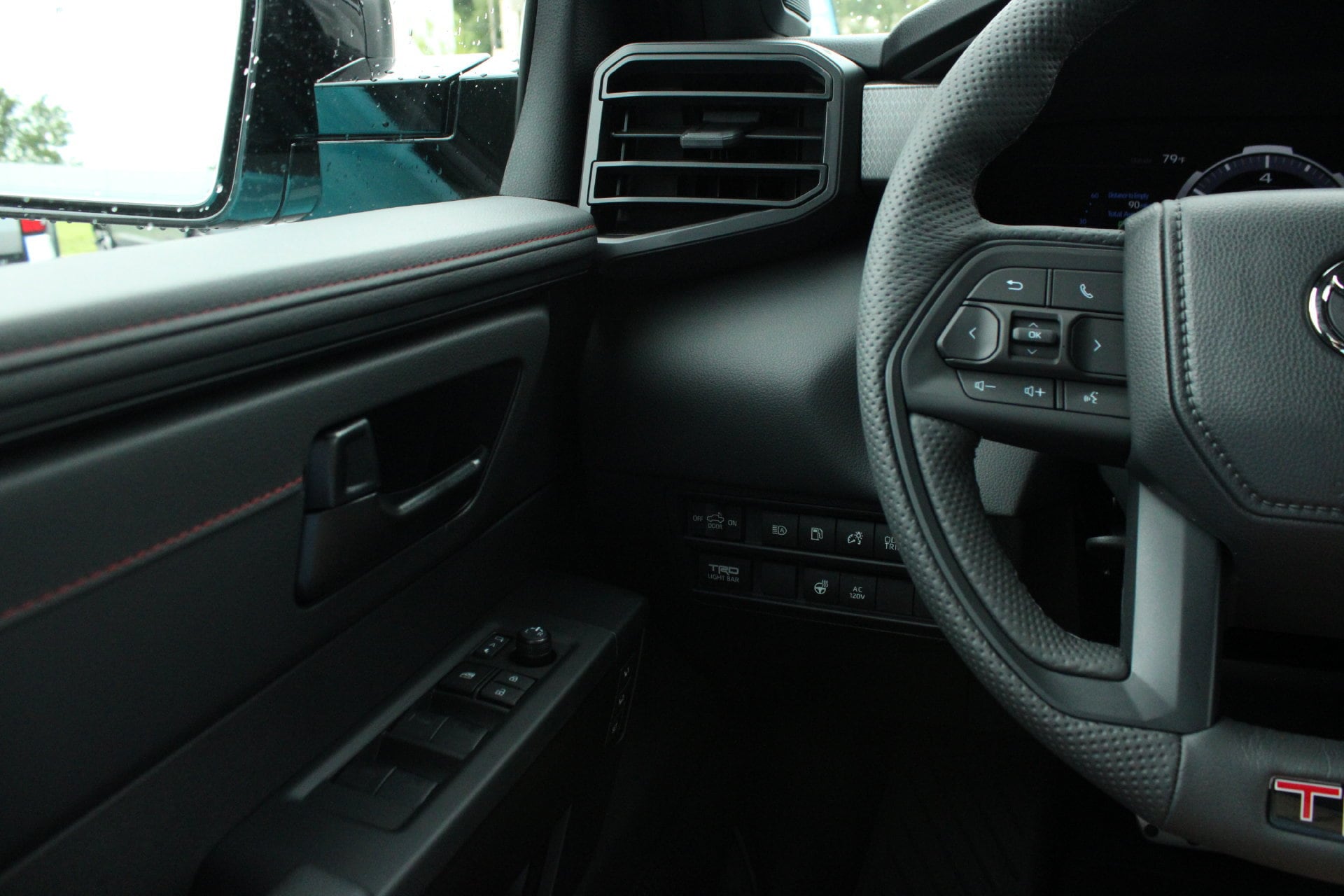 2026 Toyota Tundra TRD Pro - Photo 27