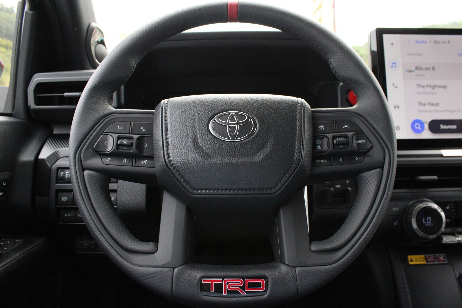 2026 Toyota 4Runner TRD Pro - Photo 32
