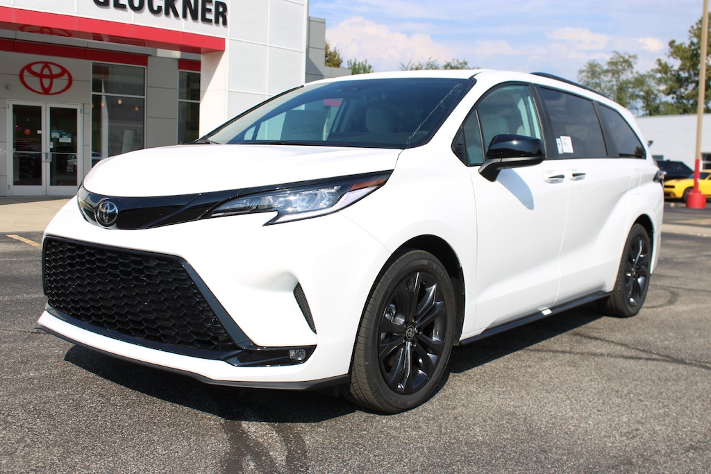 New 2026 Toyota Sienna XSE Van Passenger Van