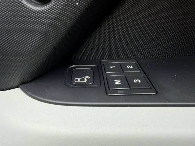 2022 Land Rover Defender SE - Photo 40