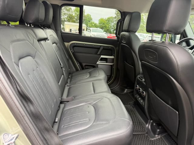 2022 Land Rover Defender SE - Photo 32