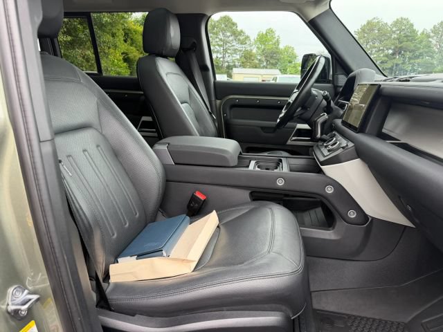 2022 Land Rover Defender SE - Photo 42