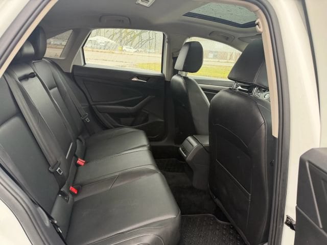 2019 Volkswagen Jetta SE - Photo 19