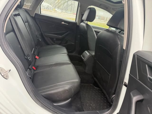 2019 Volkswagen Jetta SE - Photo 18