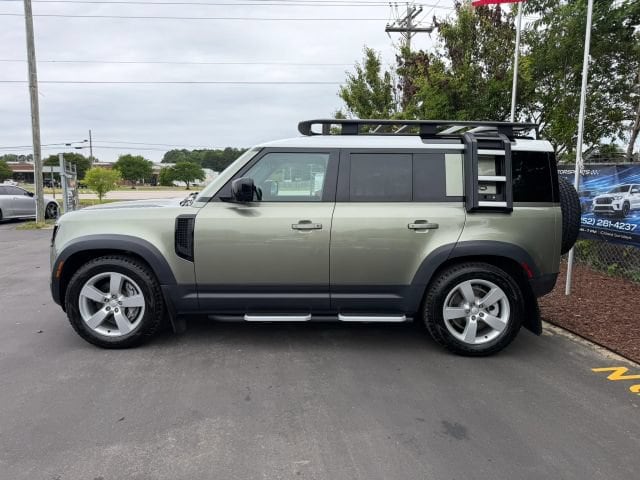 2022 Land Rover Defender SE - Photo 8