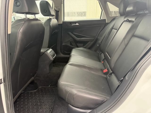 2019 Volkswagen Jetta SE - Photo 28
