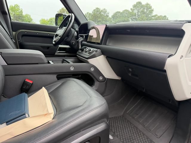 2022 Land Rover Defender SE - Photo 44
