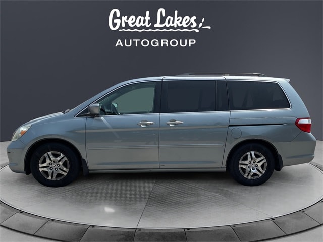 Used 2007 Honda Odyssey EX with VIN 5FNRL38637B017279 for sale in Findlay, OH