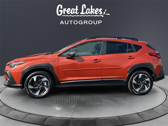 2025 Subaru Crosstrek Limited photo 2