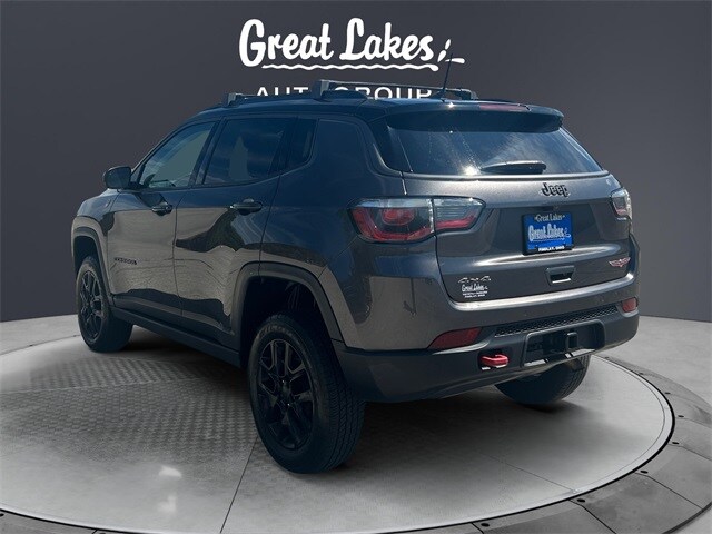 2021 Jeep Compass Trailhawk photo 2