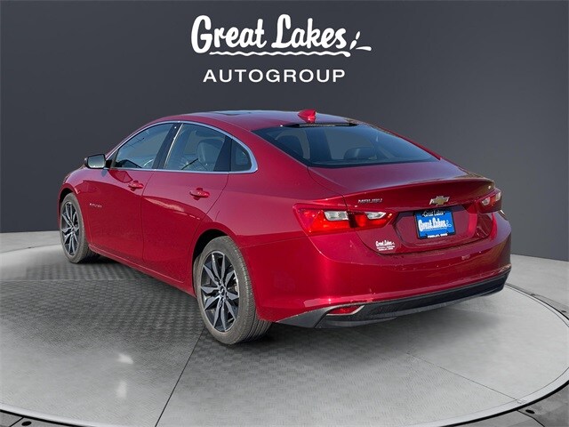 2016 Chevrolet Malibu 1LT photo 3