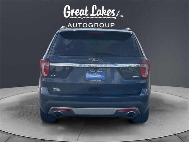 2016 Ford Explorer XLT photo 4