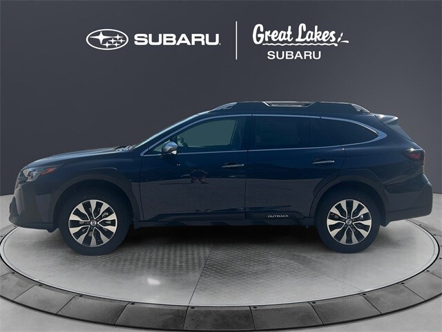 2025 Subaru Outback Touring XT photo 2