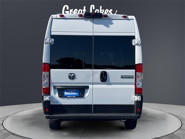 2023 Ram ProMaster 2500 photo 3